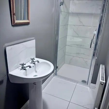 Clones Town House Σπίτι διακοπών *